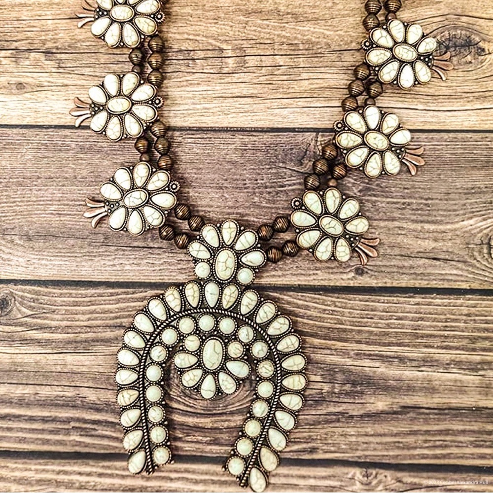 Western Squash Blossom Statement Necklace and Earrings Set (New)
